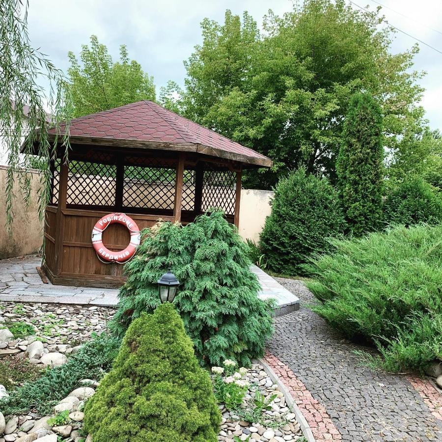Готель "У Свата" Гришківці Бердичівський Р-Н Hryshkivtsi المظهر الخارجي الصورة